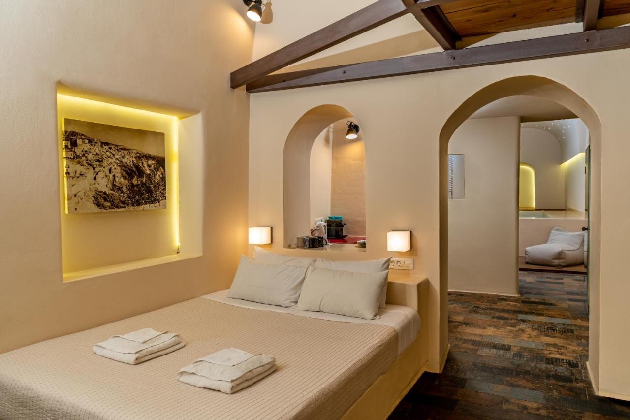 Alma Libre Suites Fira  Extérieur photo